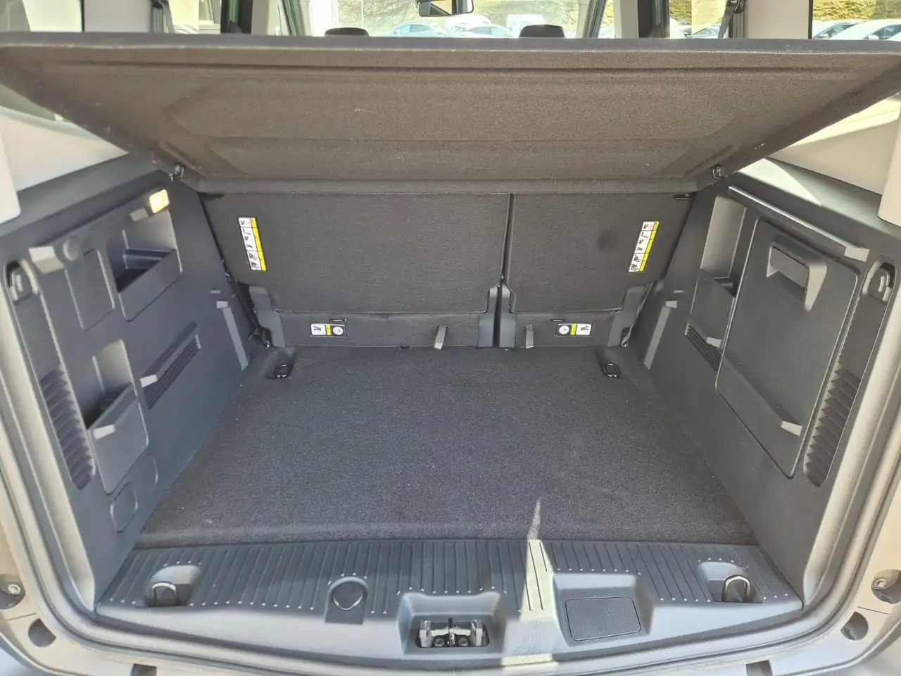 Ford Tourneo 10