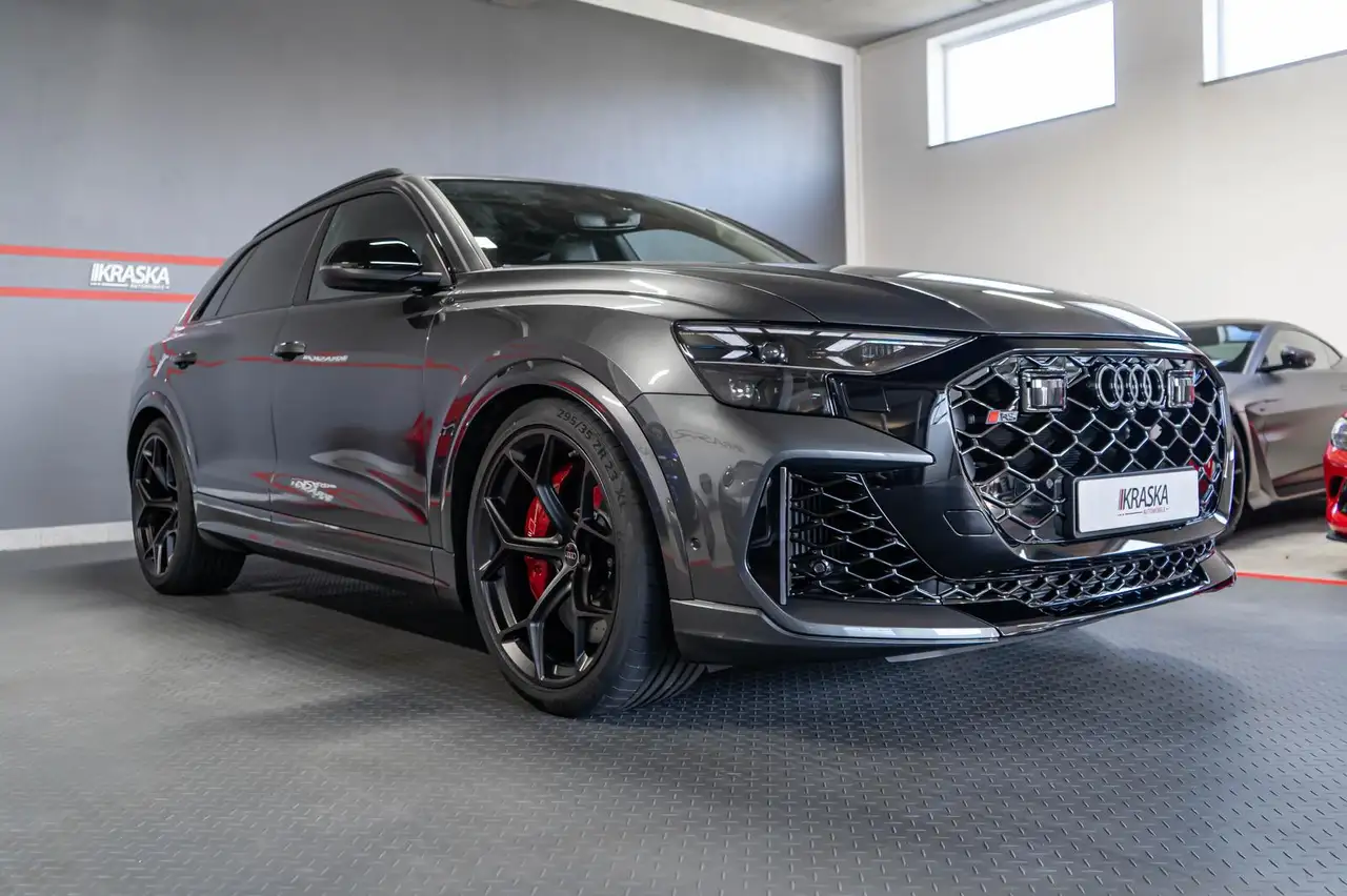 Audi RS 8