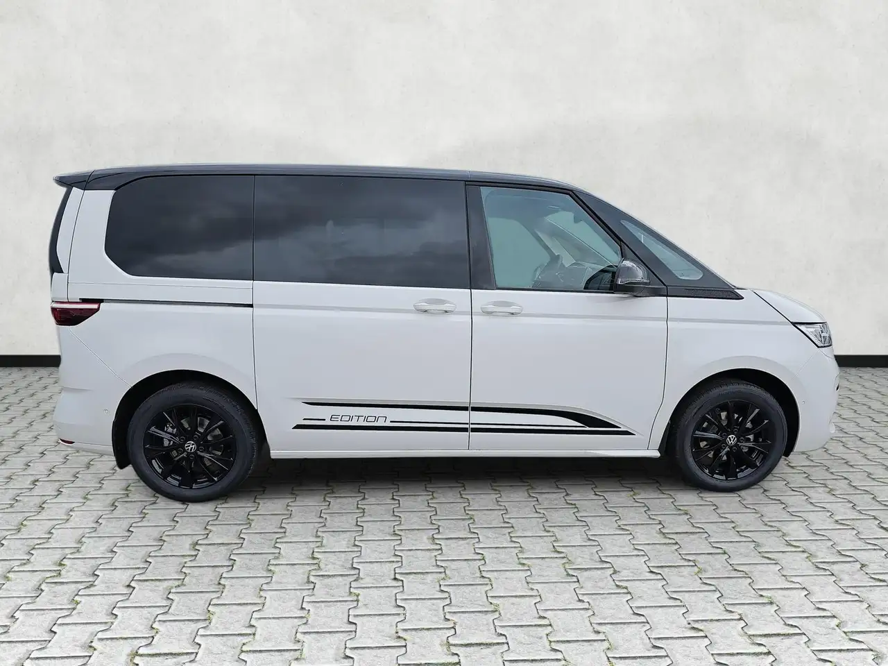 Volkswagen T7 Multivan 9