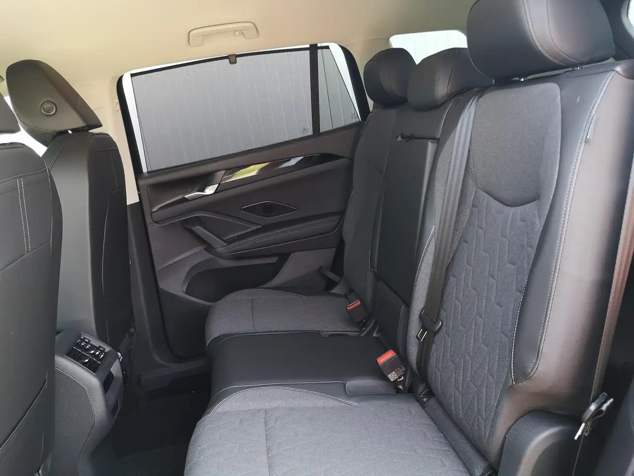 Volkswagen Tayron 8
