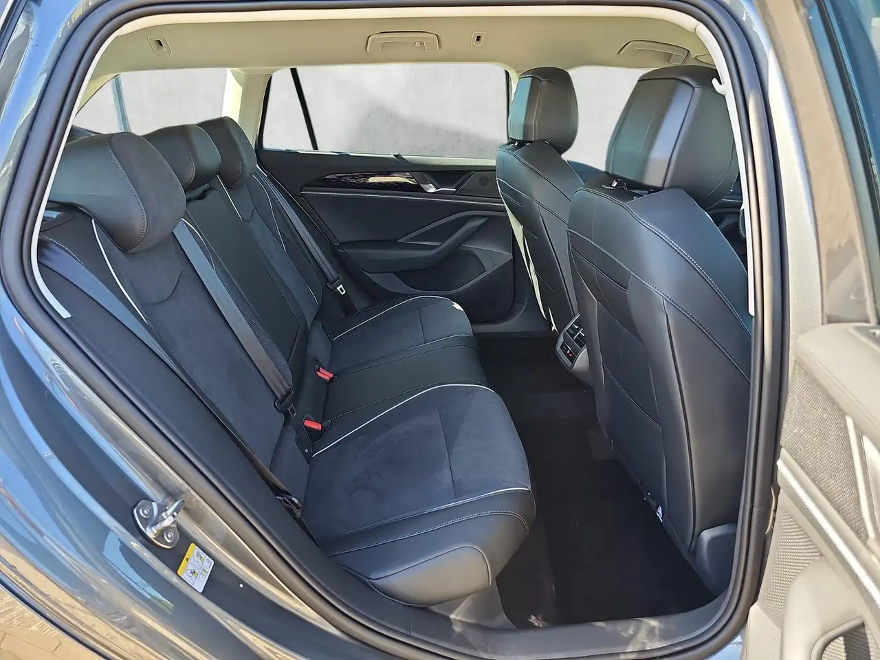 Volkswagen Passat 14