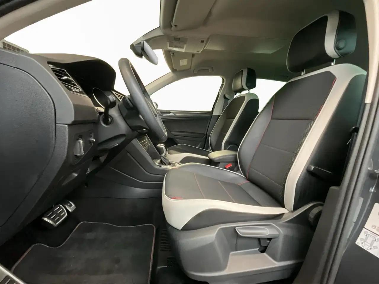 Volkswagen Tiguan 11