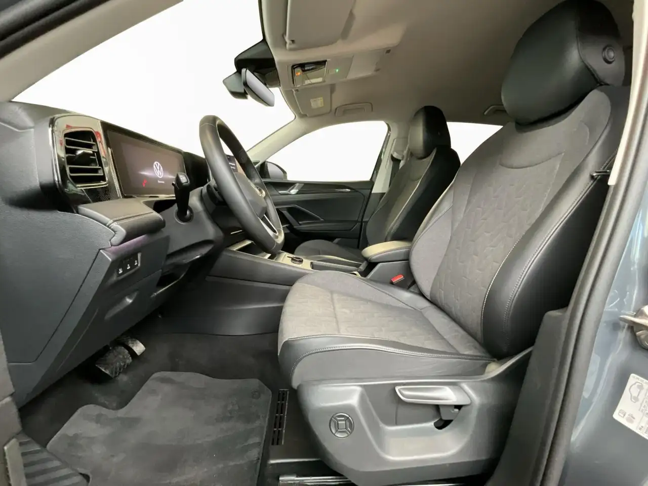 Volkswagen Tiguan 9