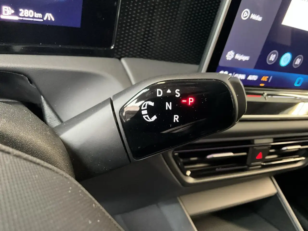 Volkswagen Tiguan 12