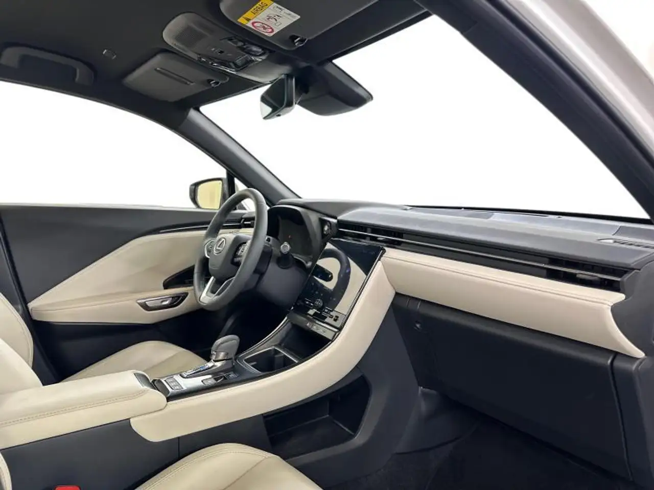 Lexus LBX 6