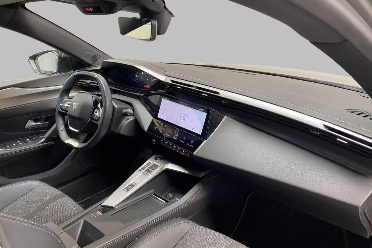 Peugeot 408 2