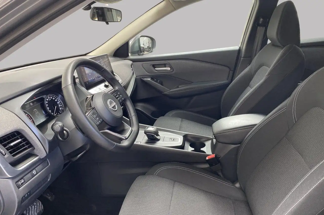 Nissan Qashqai 10