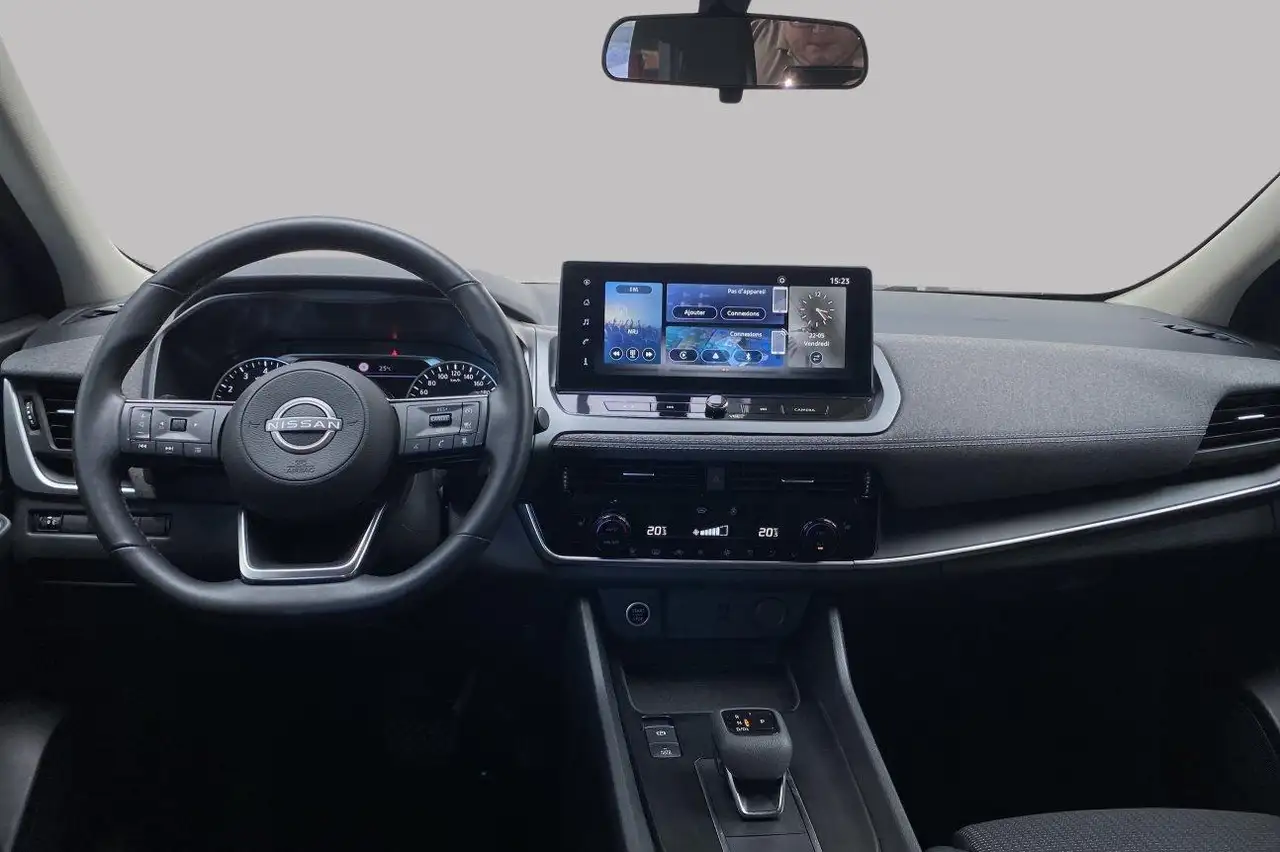 Nissan Qashqai 11