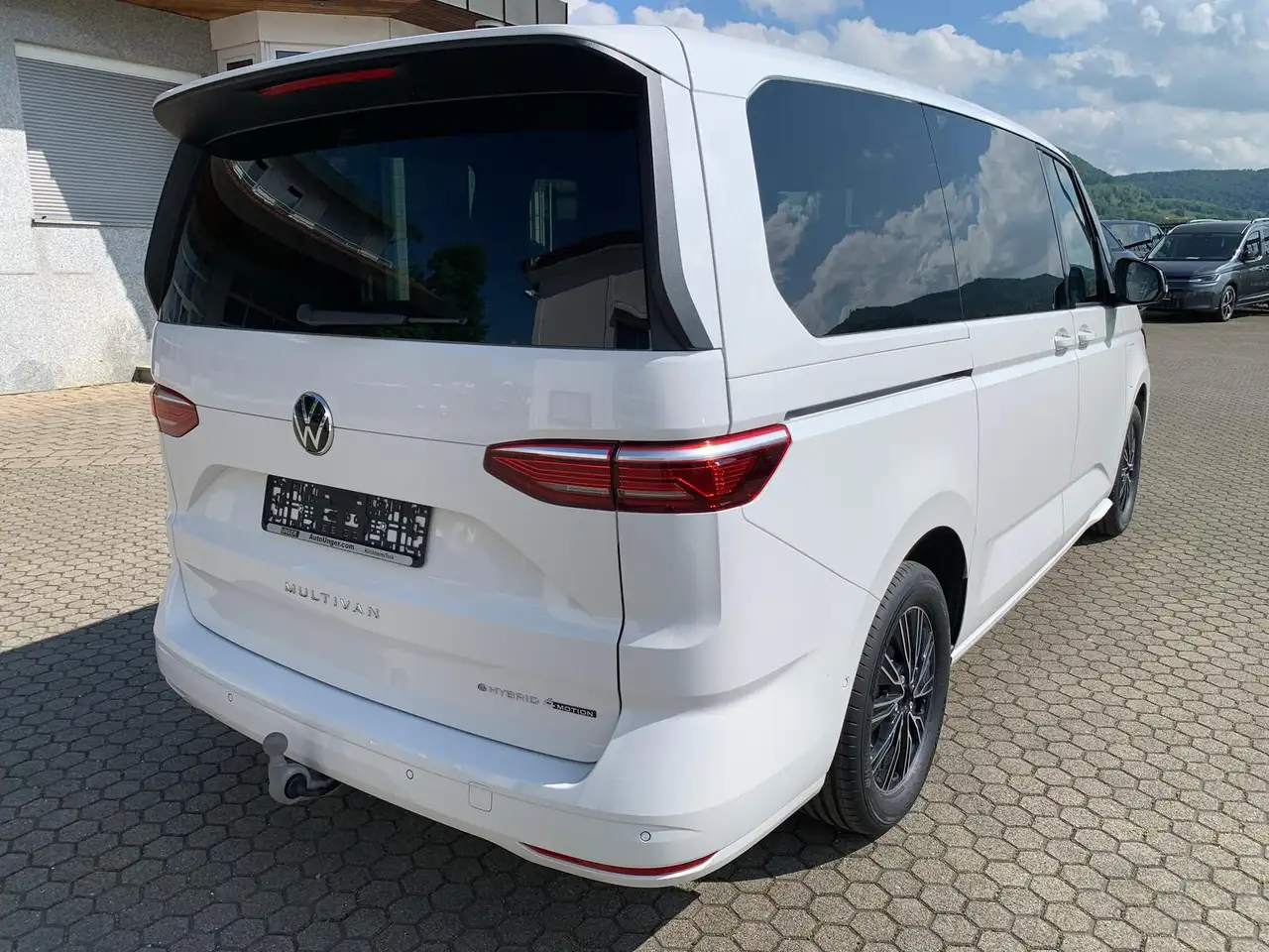 Volkswagen T7 Multivan 3