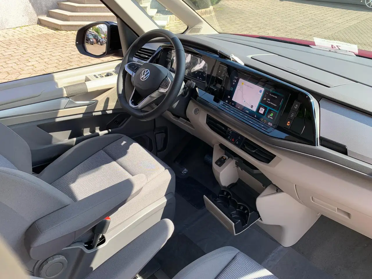 Volkswagen T7 Multivan 5