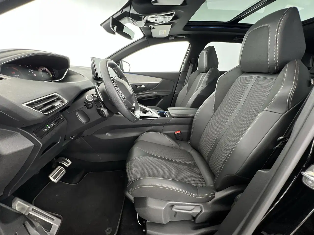 Peugeot 3008 8