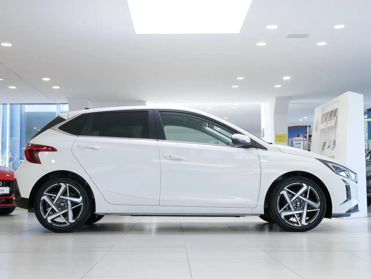 Hyundai i20 10
