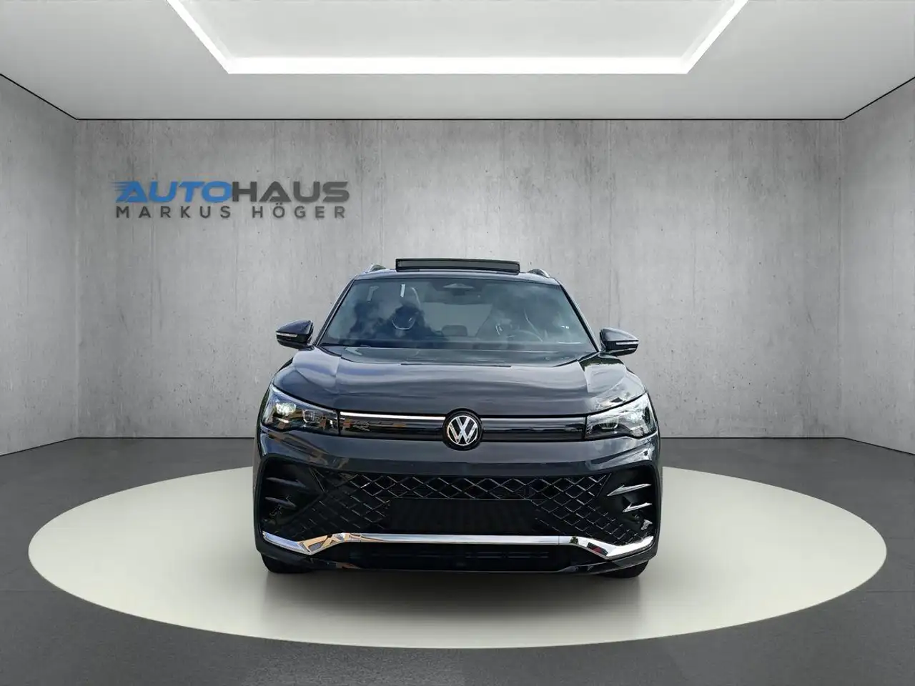 Volkswagen Tiguan 8