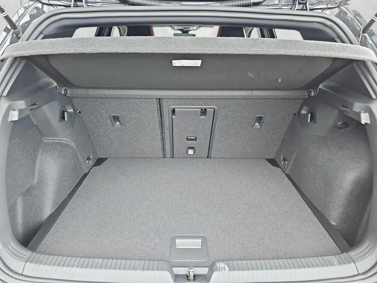 Volkswagen Golf 15