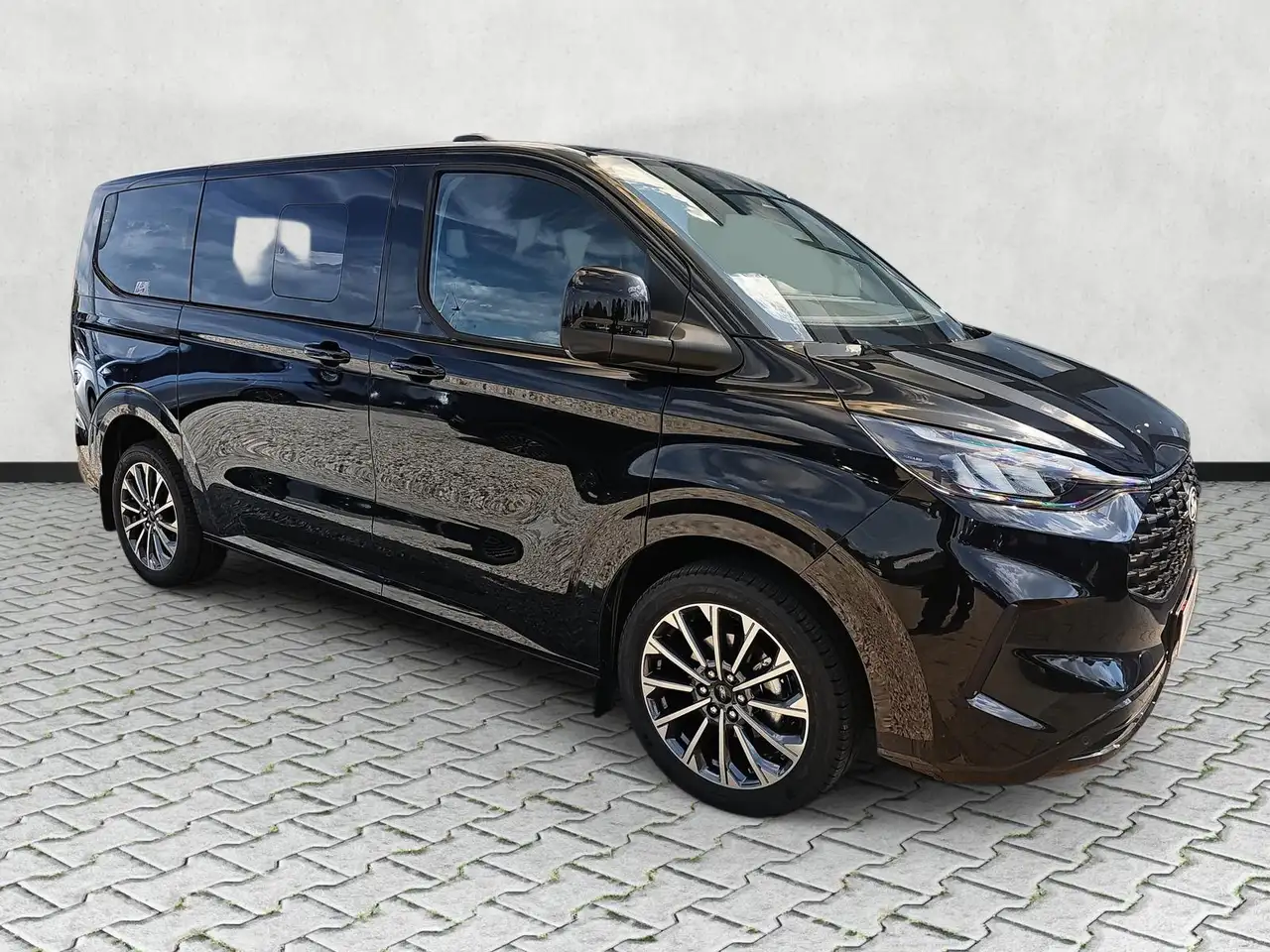 Ford Tourneo 2