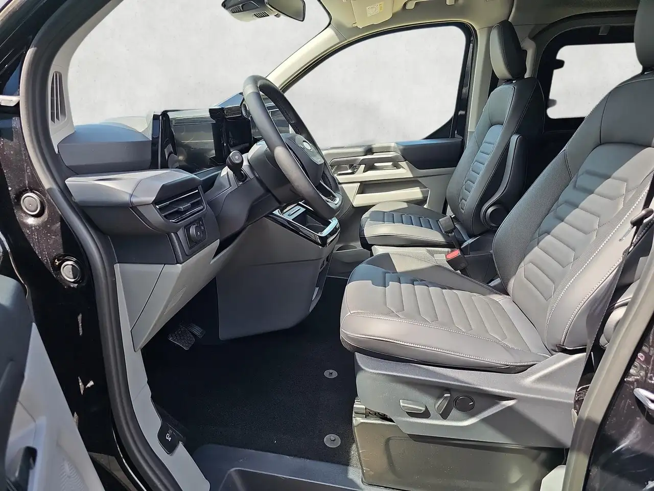 Ford Tourneo 10