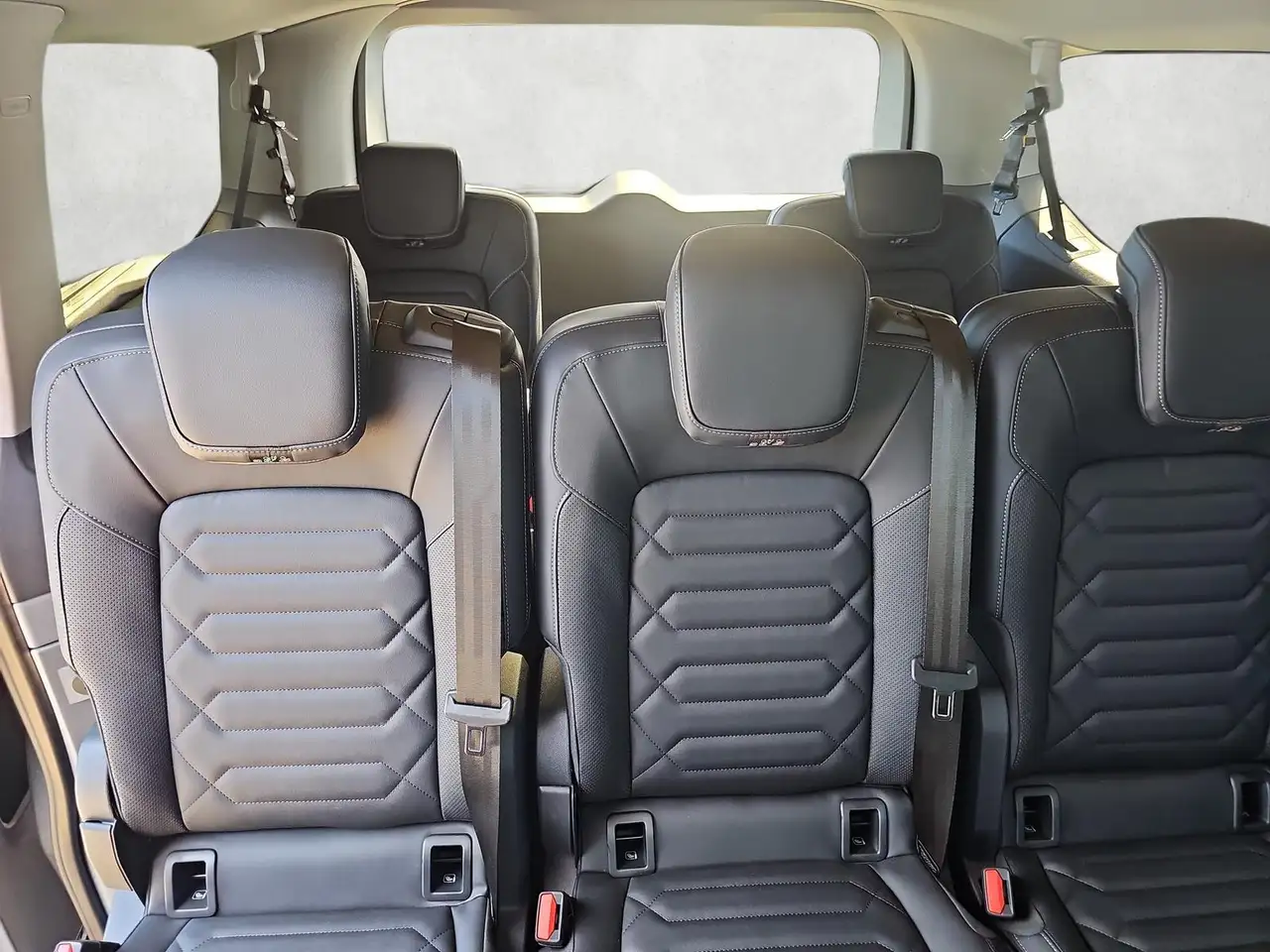 Ford Tourneo 16