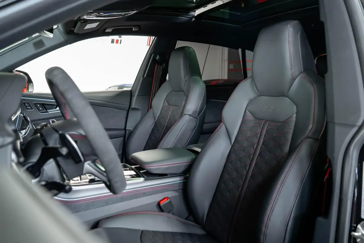 Audi RS 16