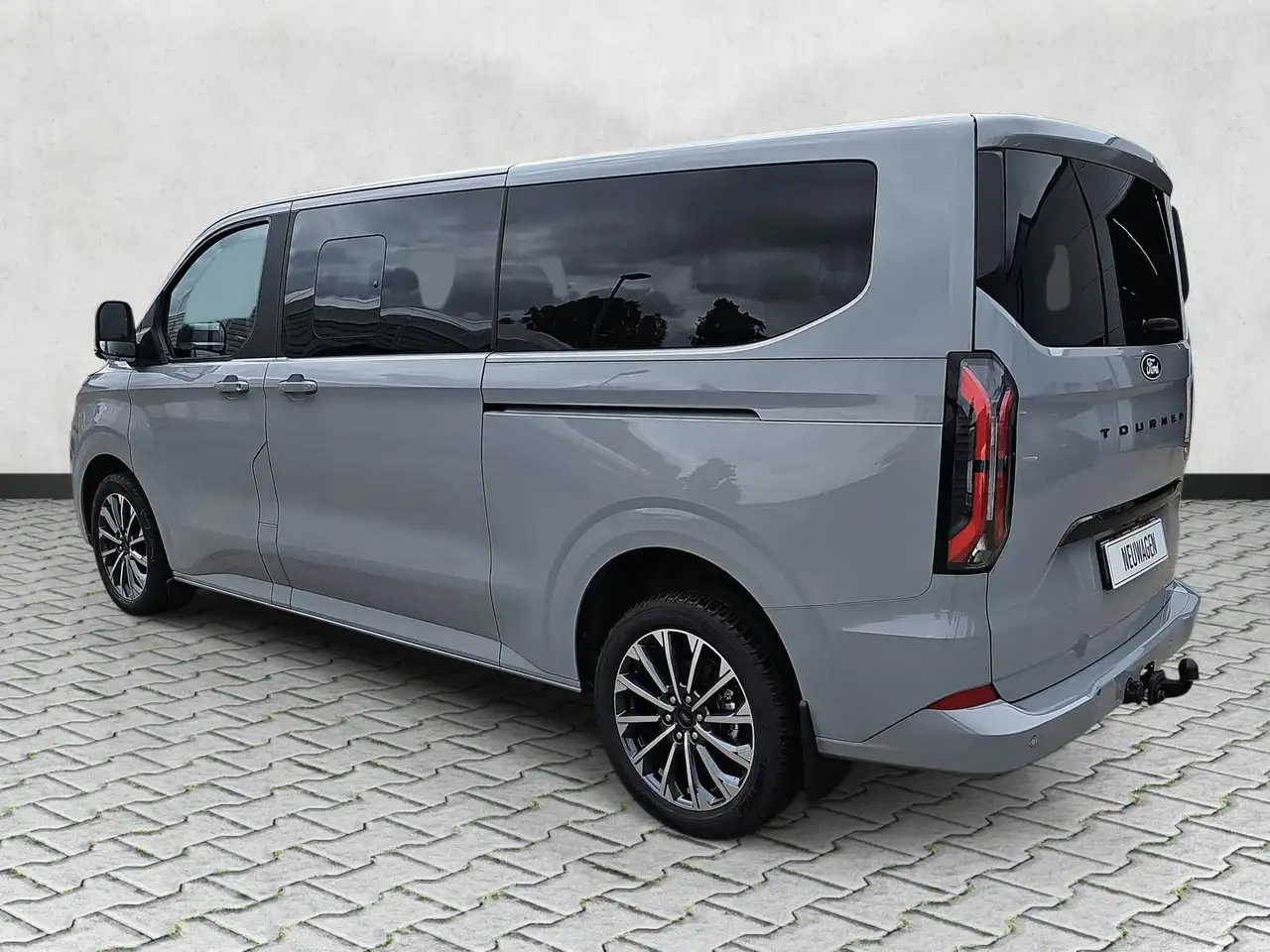 Ford Tourneo 6