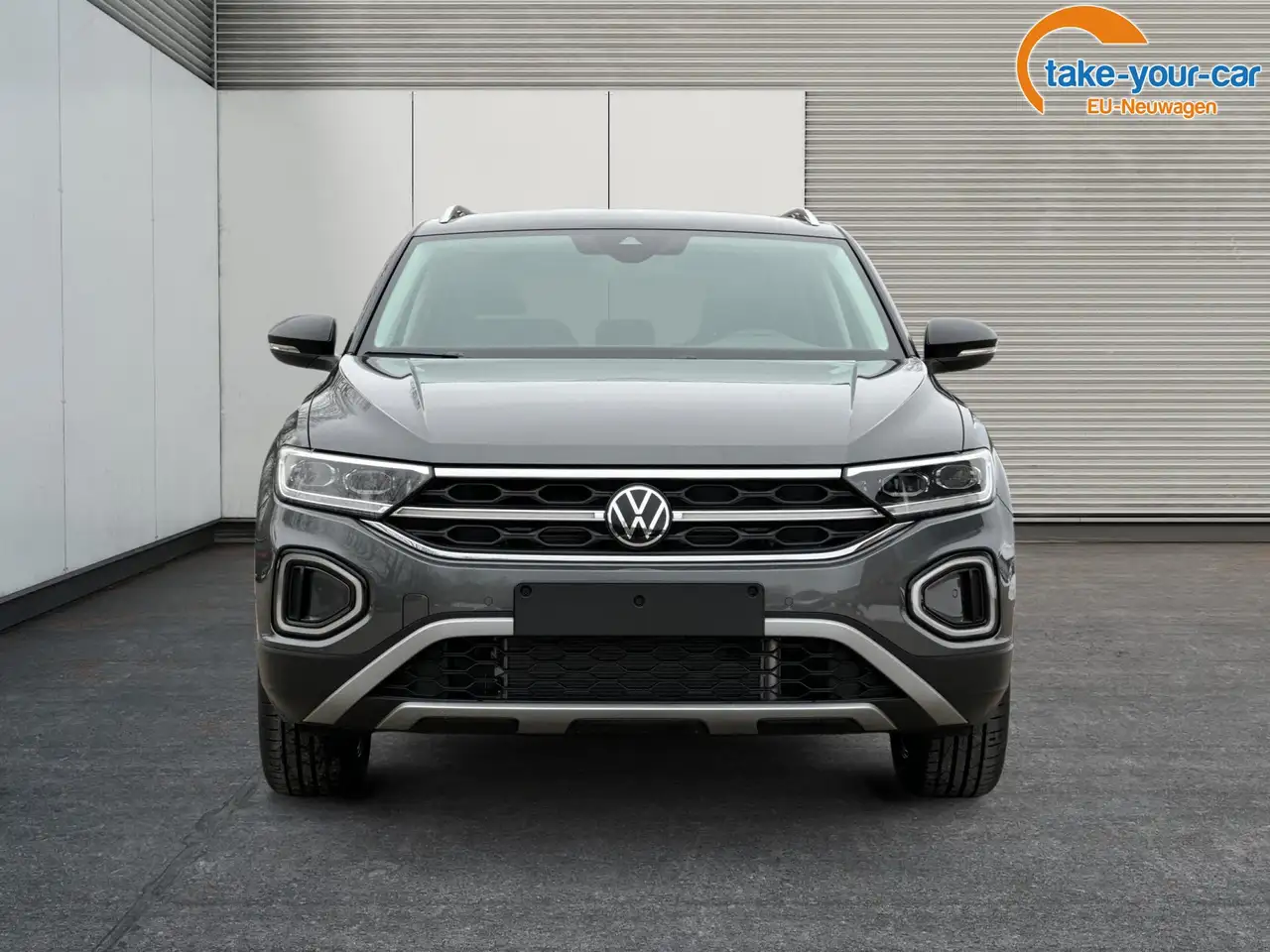 Volkswagen T-Roc 6