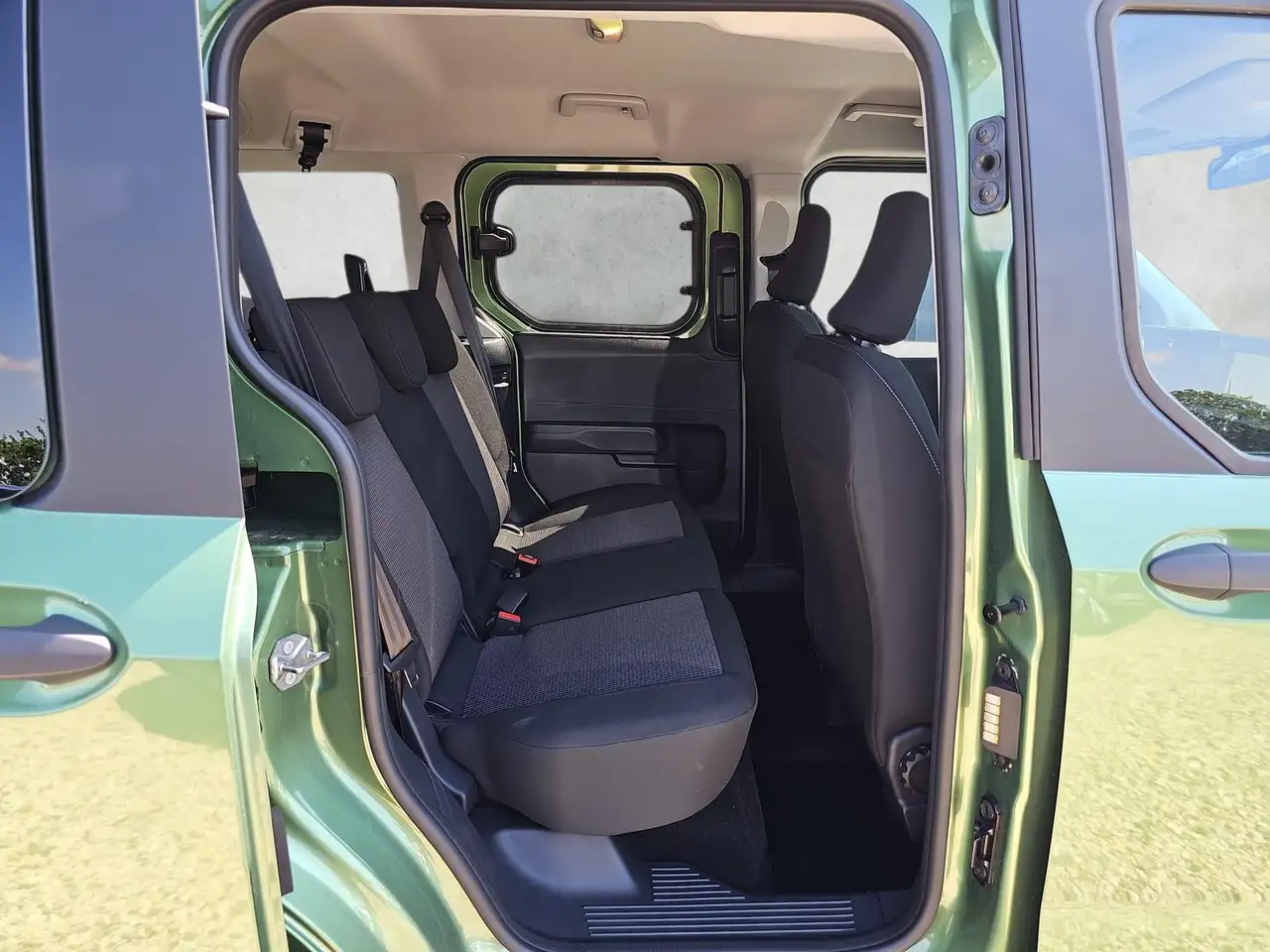 Ford Tourneo 14