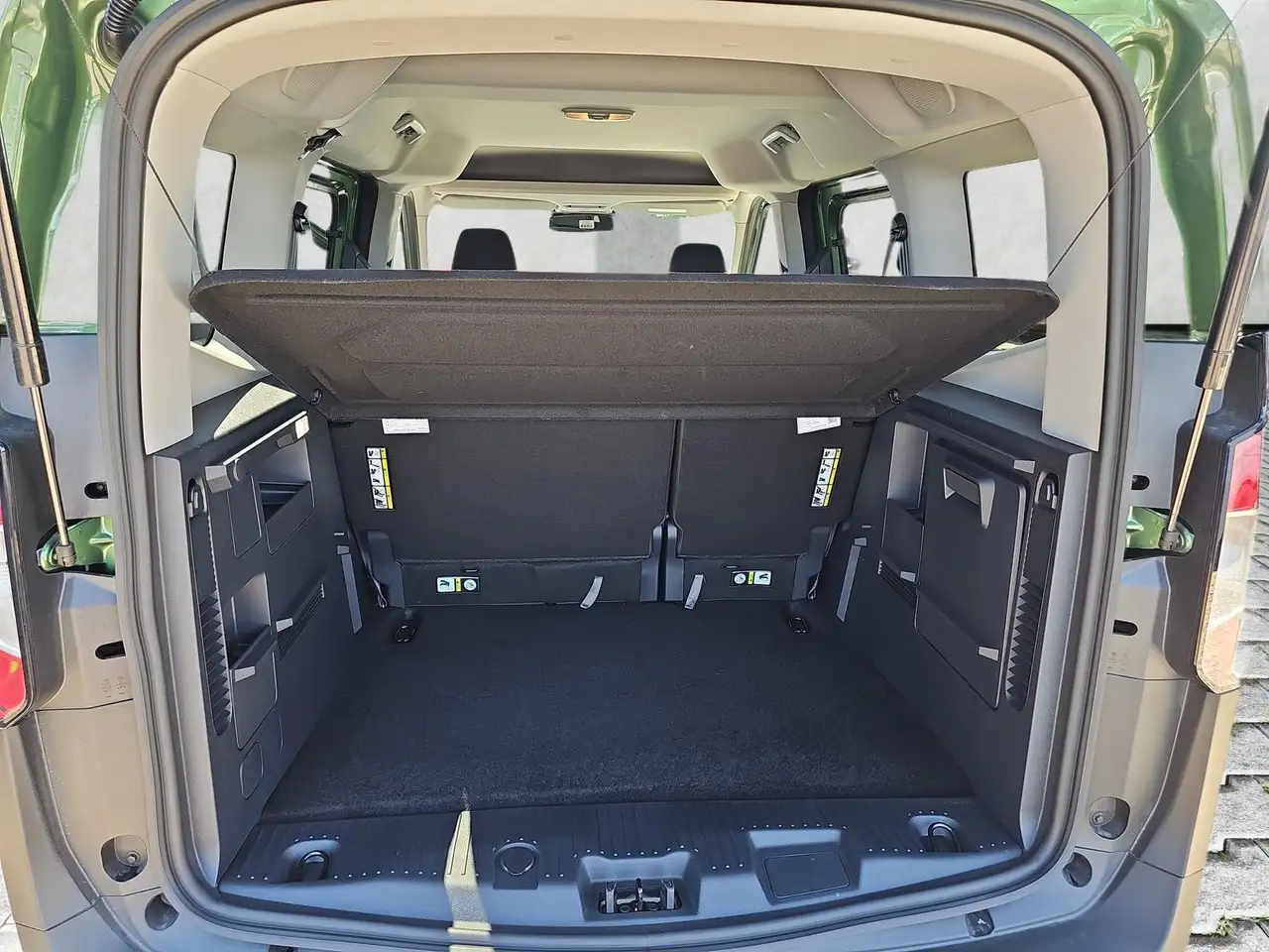 Ford Tourneo 15