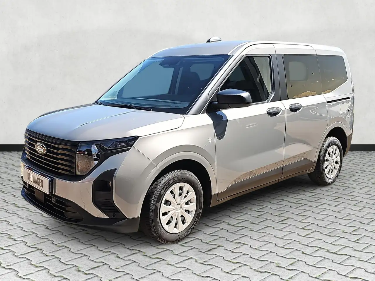 Ford Tourneo 4