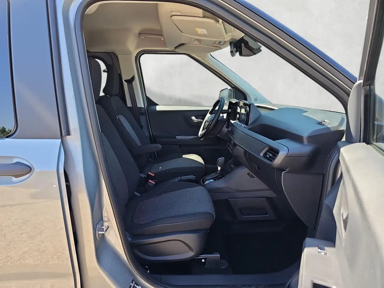 Ford Tourneo 11