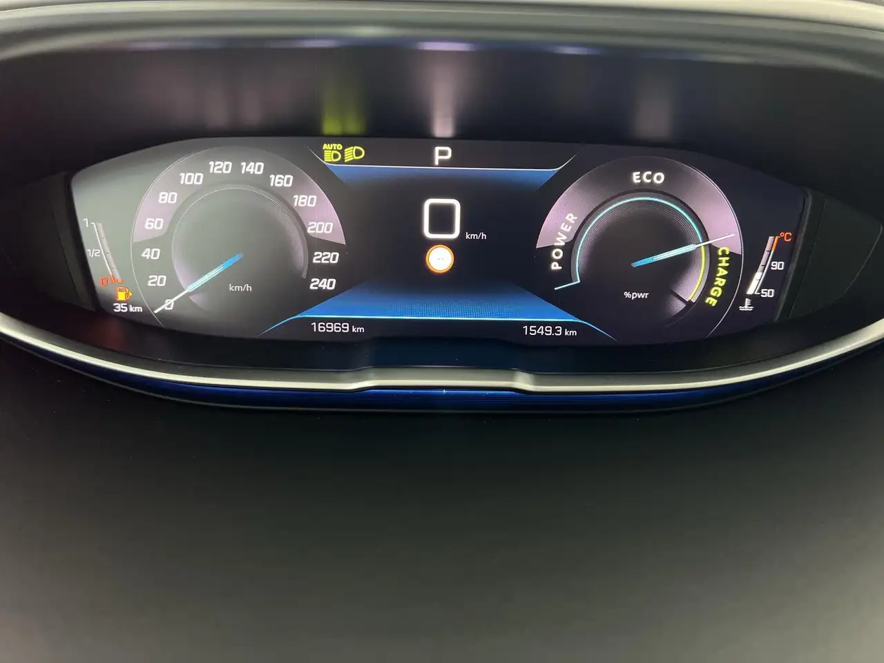 Peugeot 3008 11