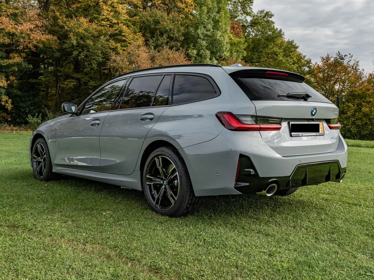 BMW 330 3
