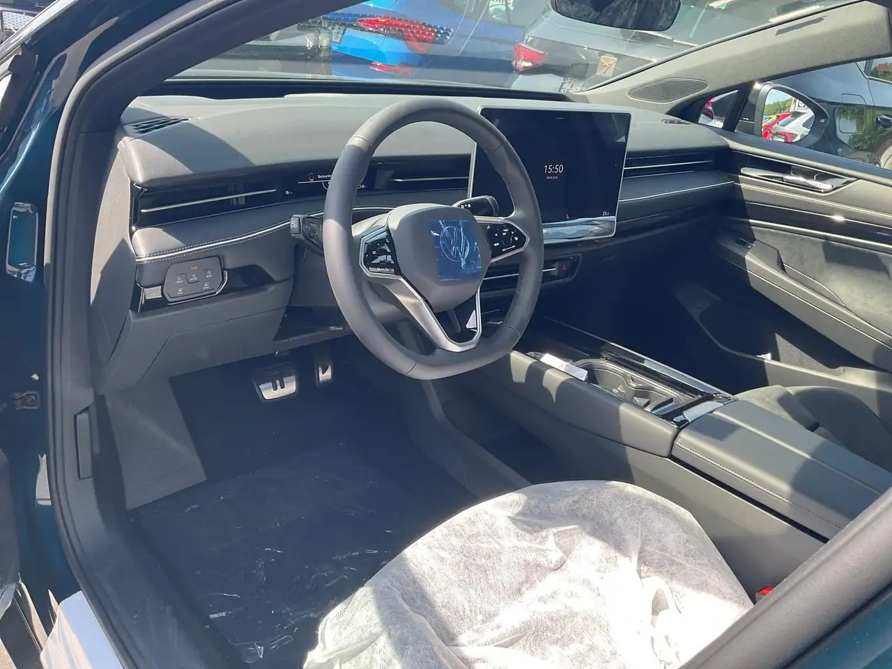 Volkswagen ID.7 3