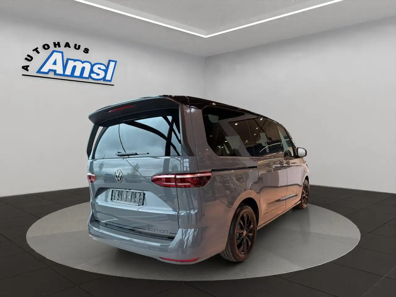 Volkswagen T7 Multivan 5