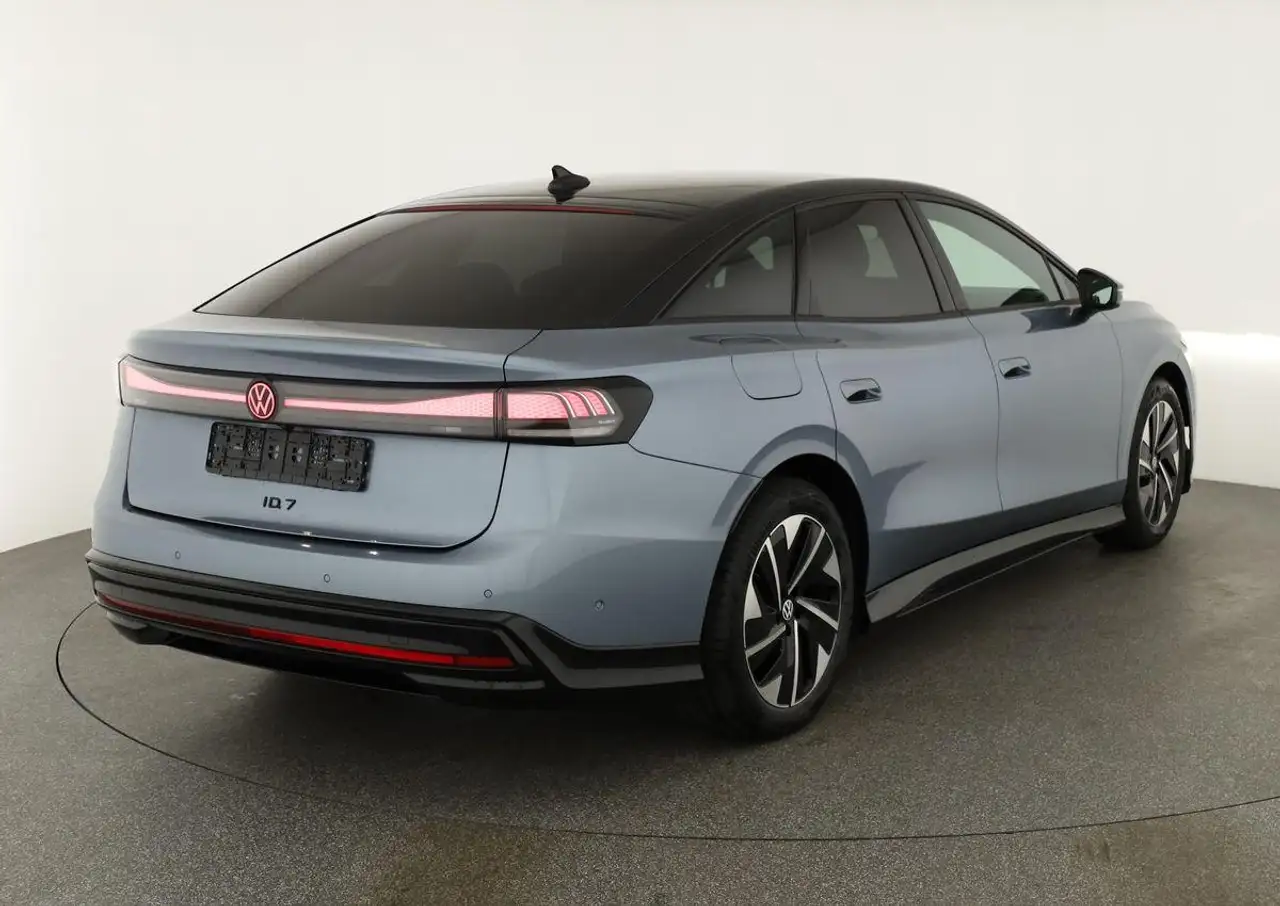 Volkswagen ID.7 4