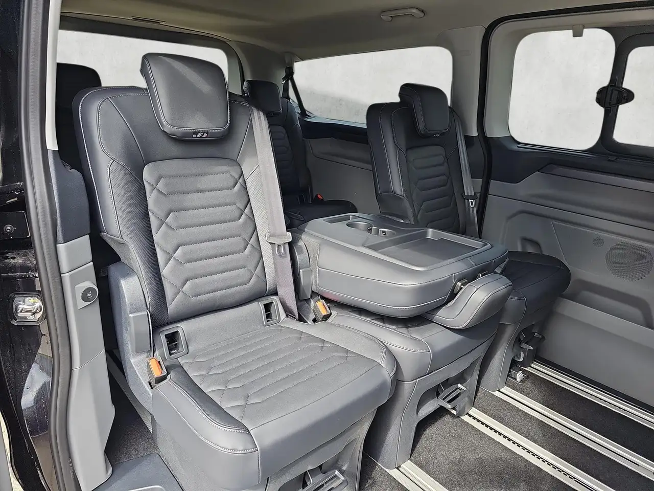 Ford Tourneo 14