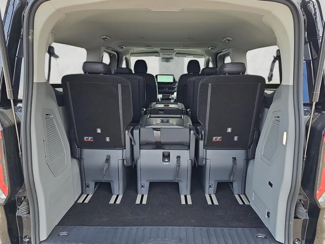 Ford Tourneo 15