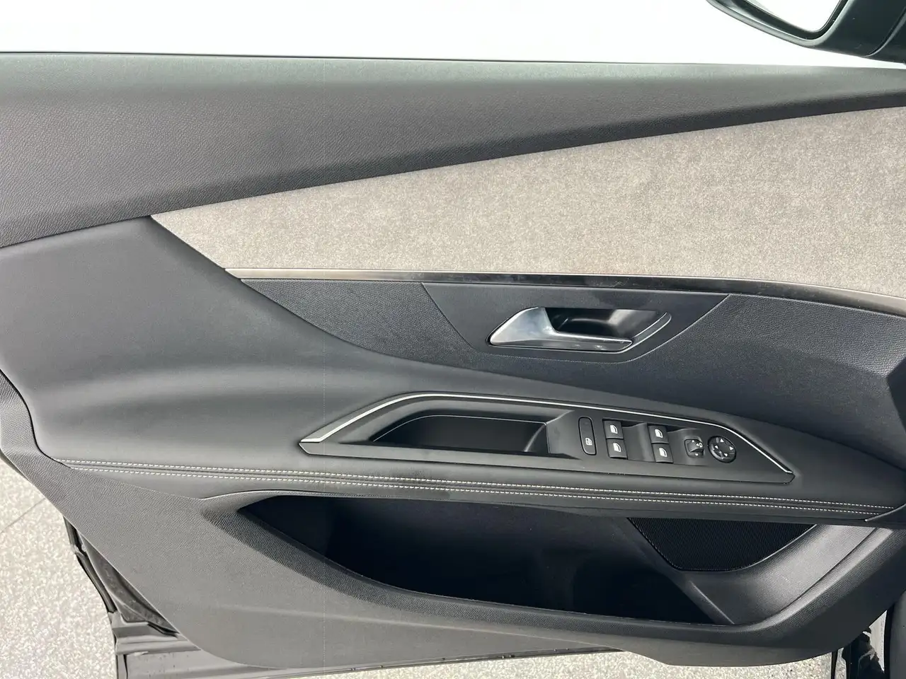 Peugeot 3008 11