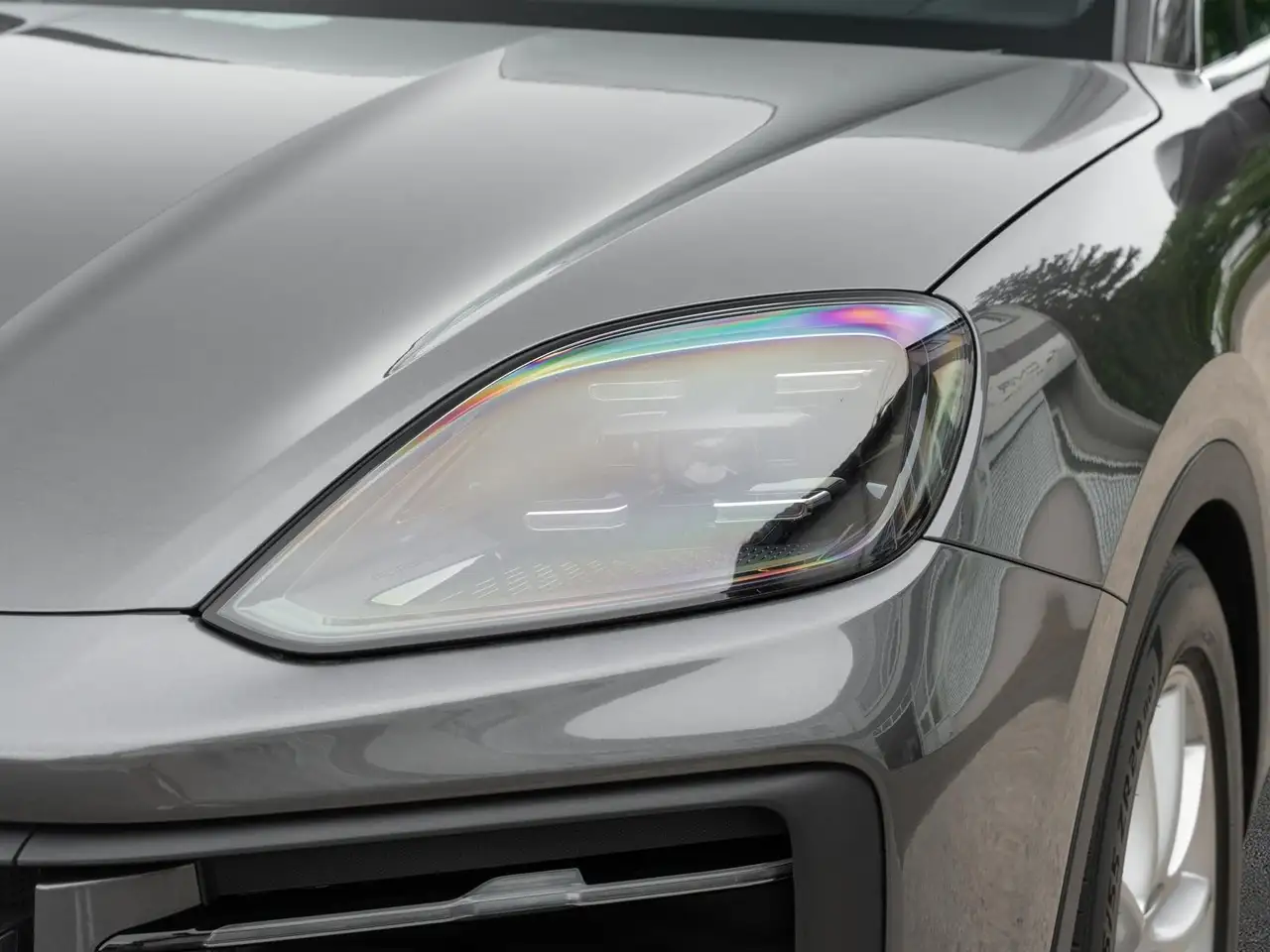 Porsche Cayenne 8
