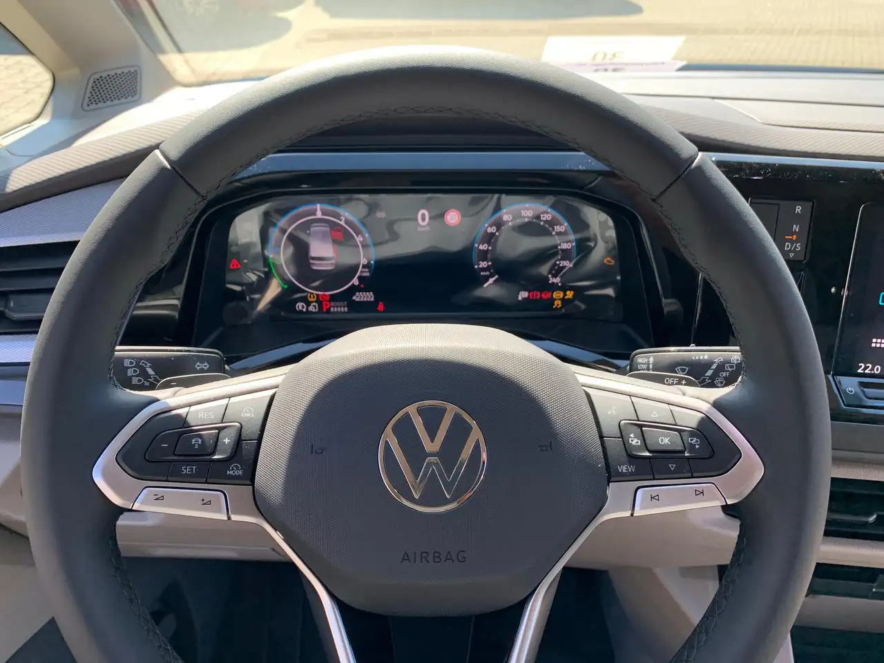 Volkswagen T7 Multivan 7