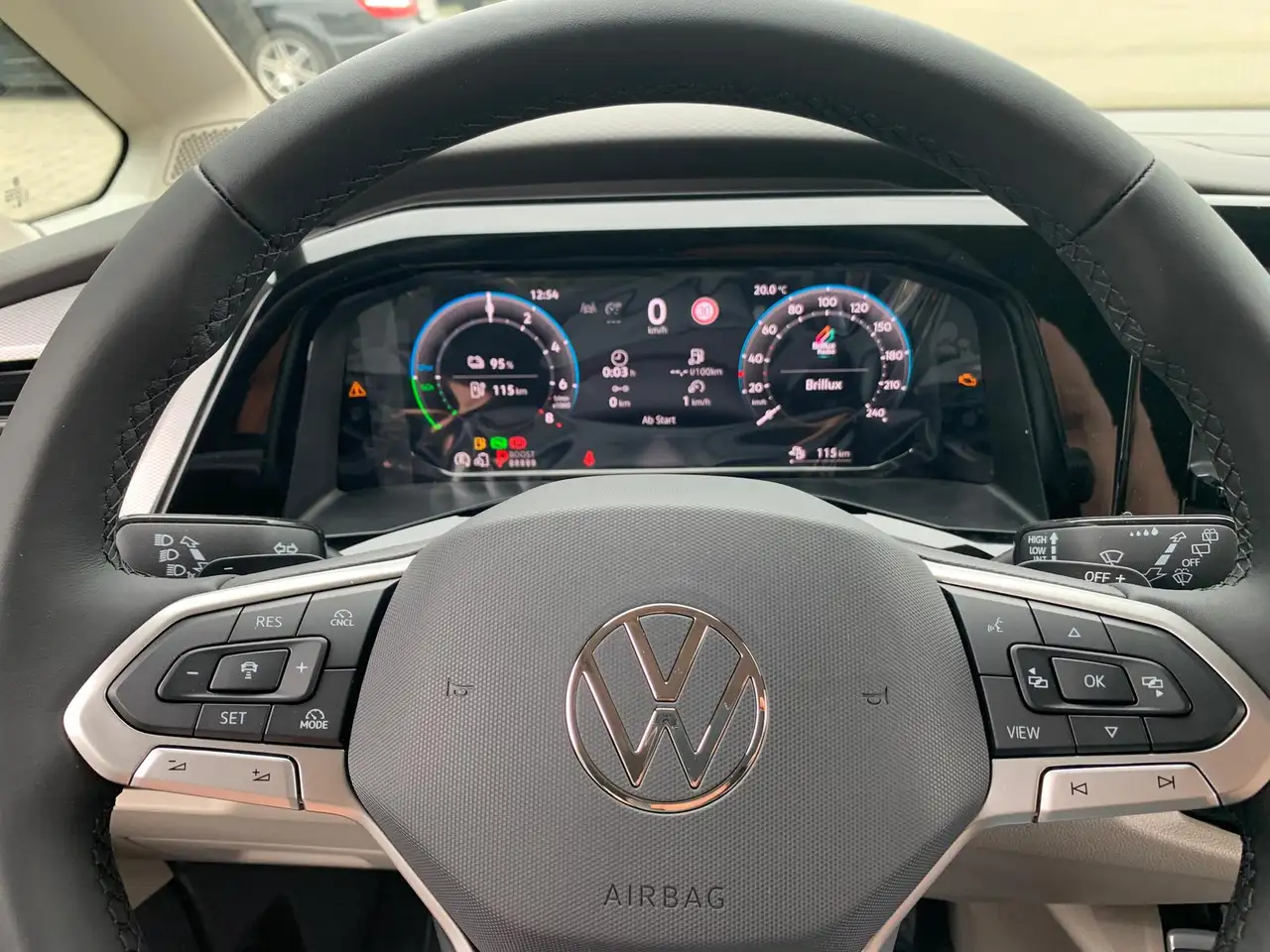 Volkswagen T7 Multivan 6