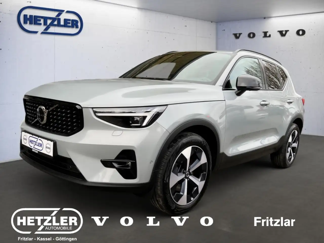 Volvo XC40 B3 Plus Dark 2WD Digitales Cockpit Memory Sitze So