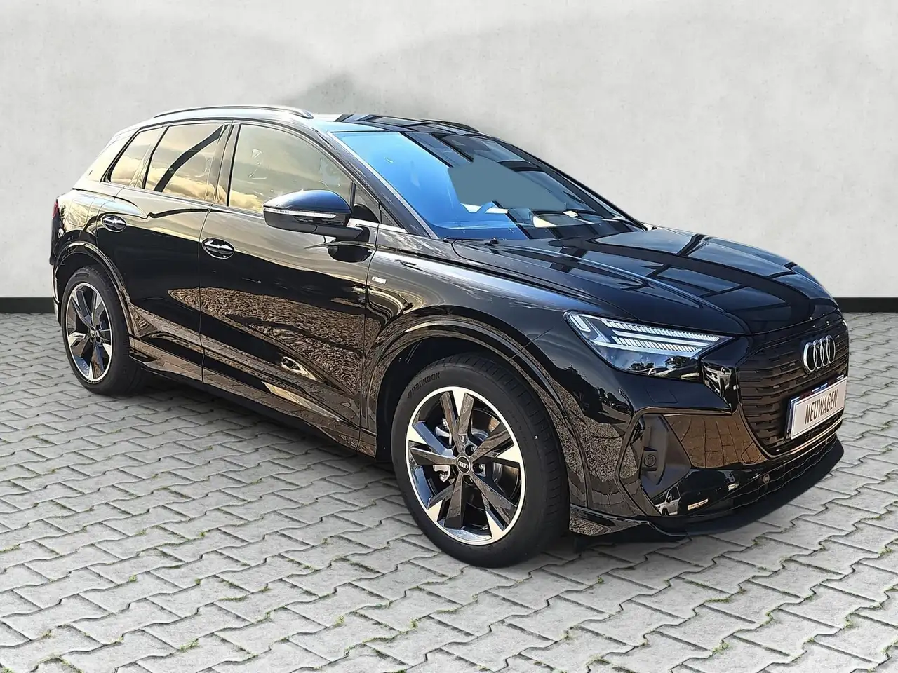 Audi Q4 2