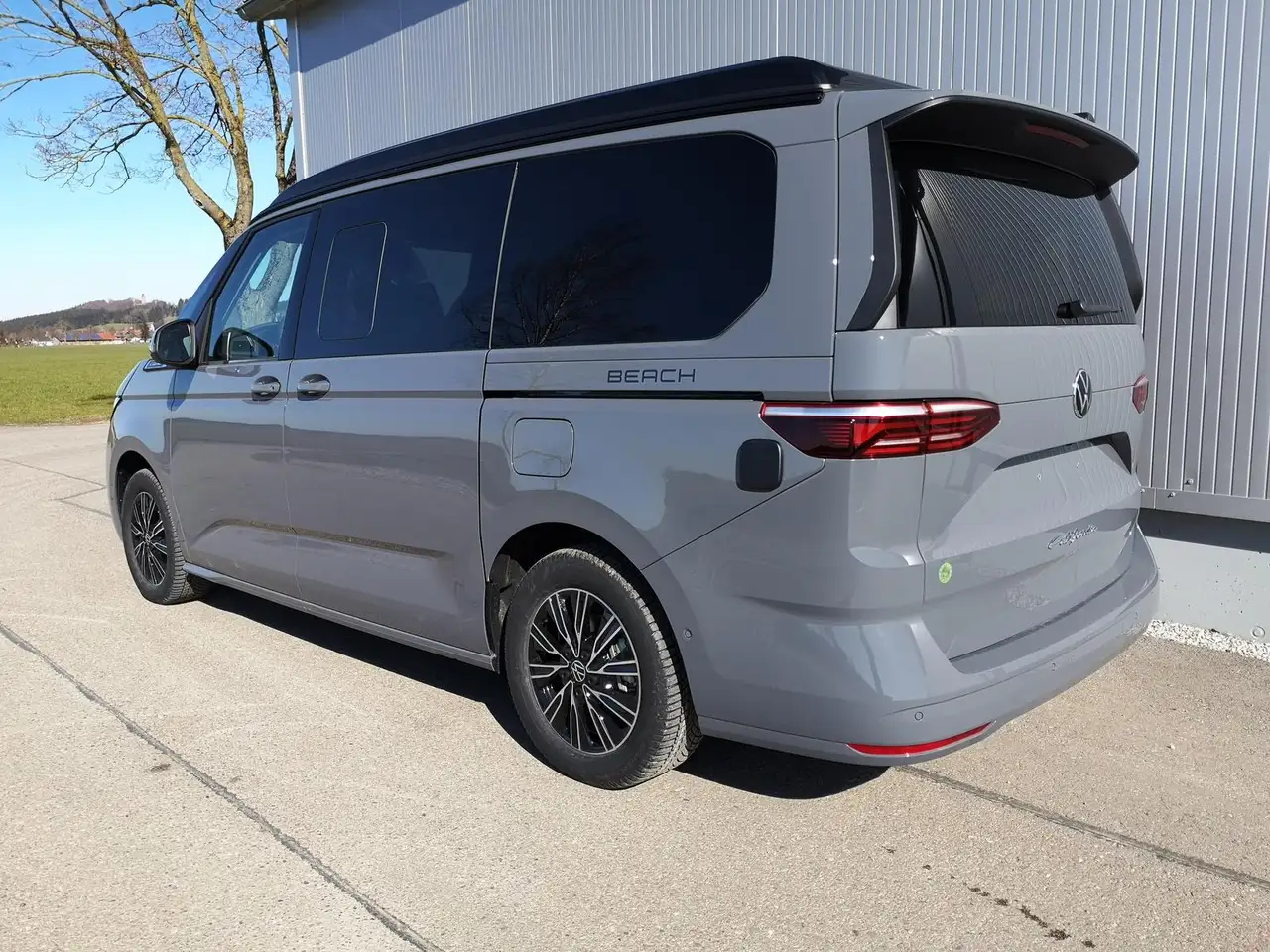 Volkswagen T7 California 2