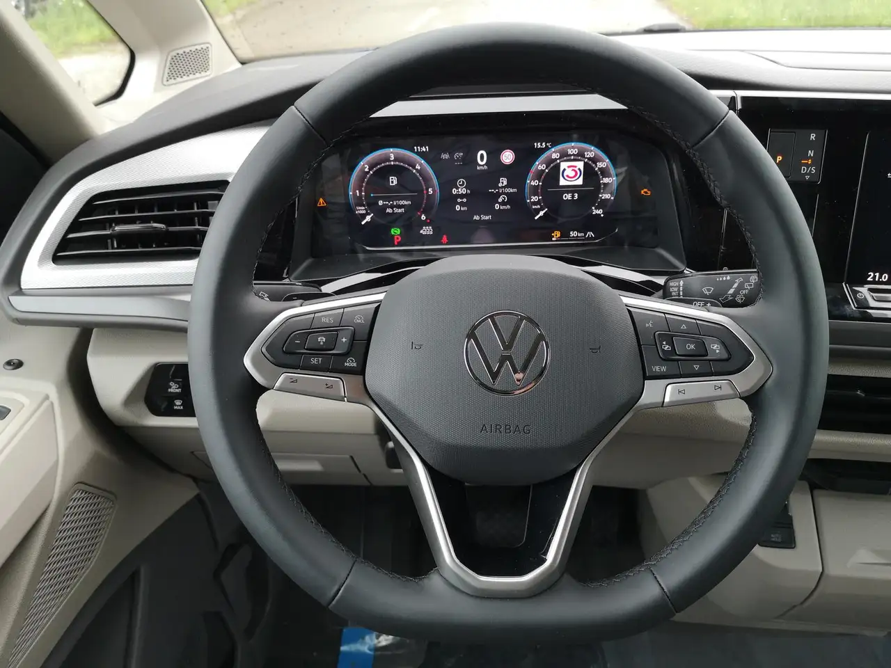 Volkswagen T7 California 4