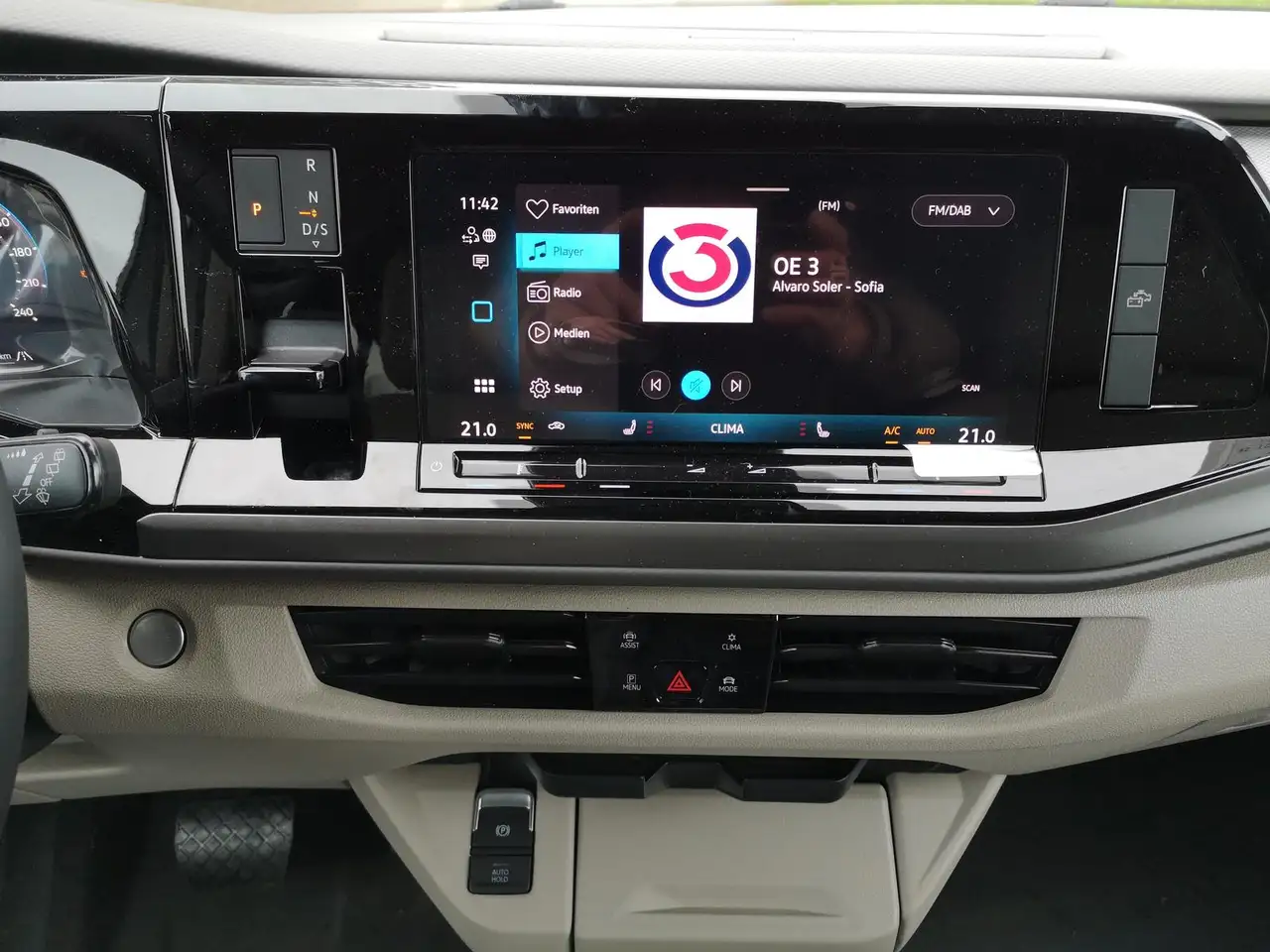 Volkswagen T7 California 6