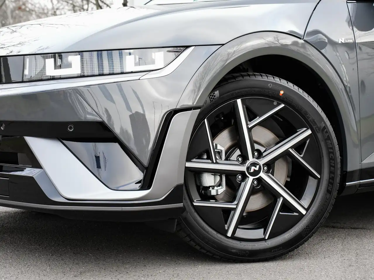 Hyundai IONIQ 5 4