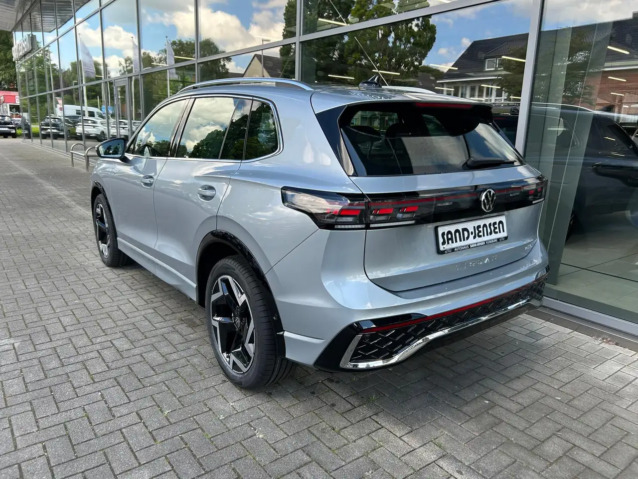 Volkswagen Tiguan 4
