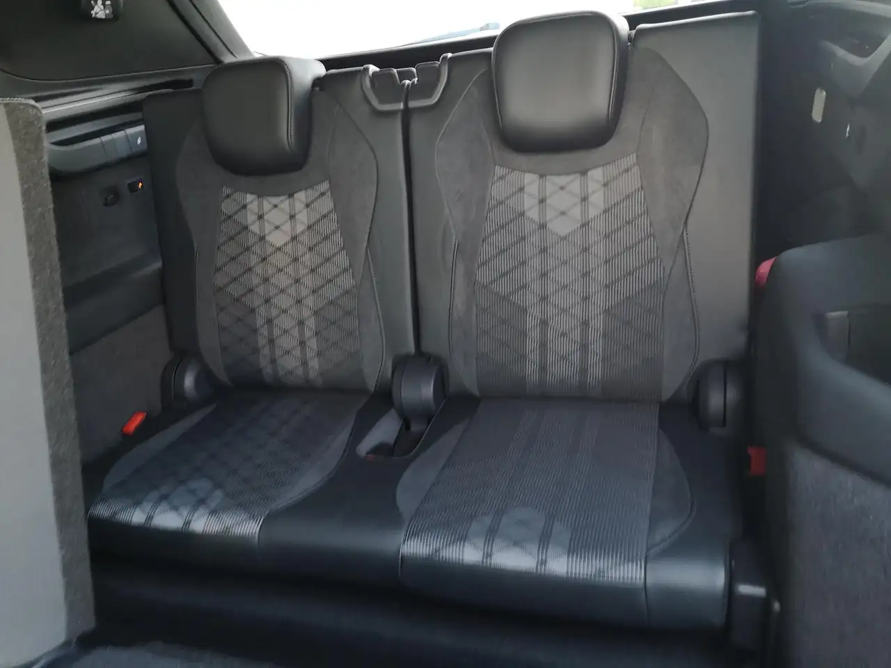 Volkswagen Tayron 11