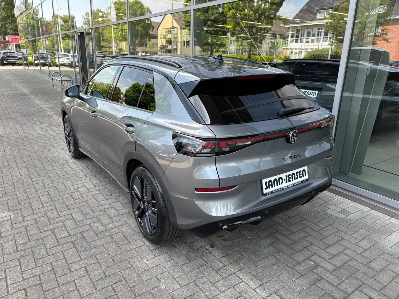 Volkswagen T-Roc 4