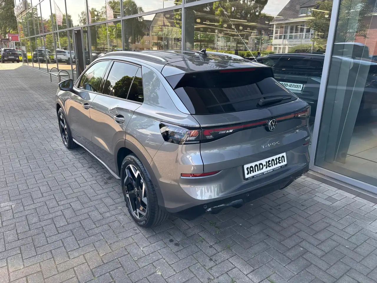 Volkswagen T-Roc 4