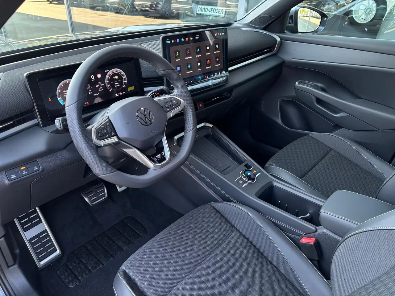 Volkswagen T-Roc 7